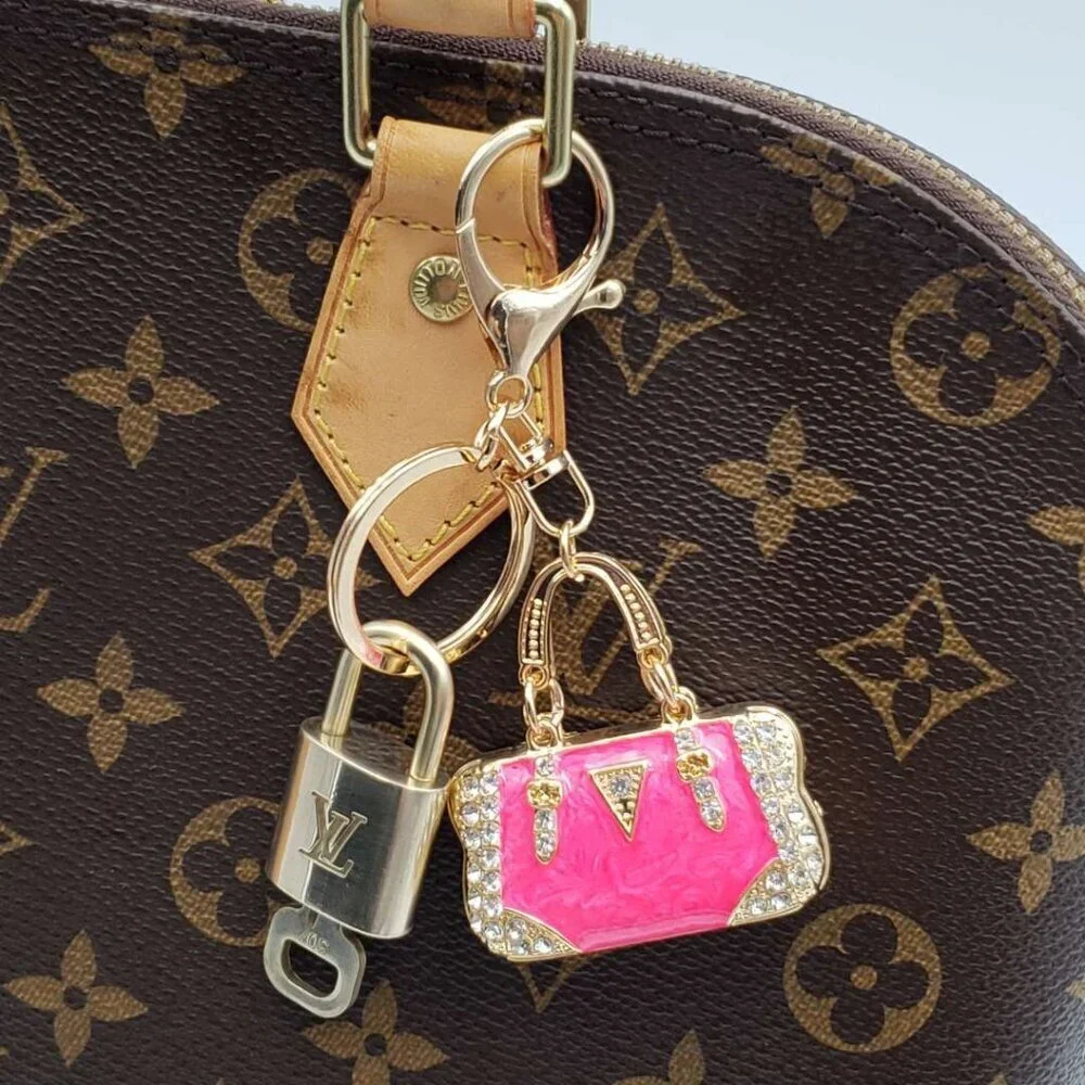 Louis Vuitton Authentic Gold Padlock 🔒 Key + Unbranded Keychain Bag Charm